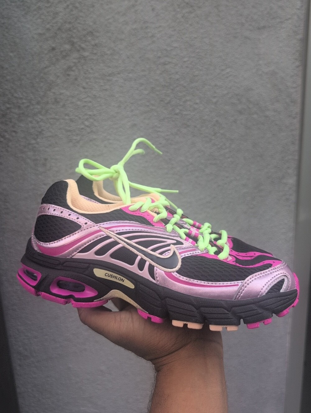 Nike Air Max Moto 2K Black Fire Pink (Women's) - HQ2056-008 Size 6.5